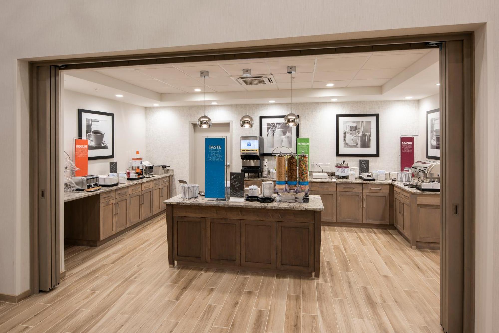 Hampton Inn & Suites Rocky Hill - Hartford South Eksteriør bilde