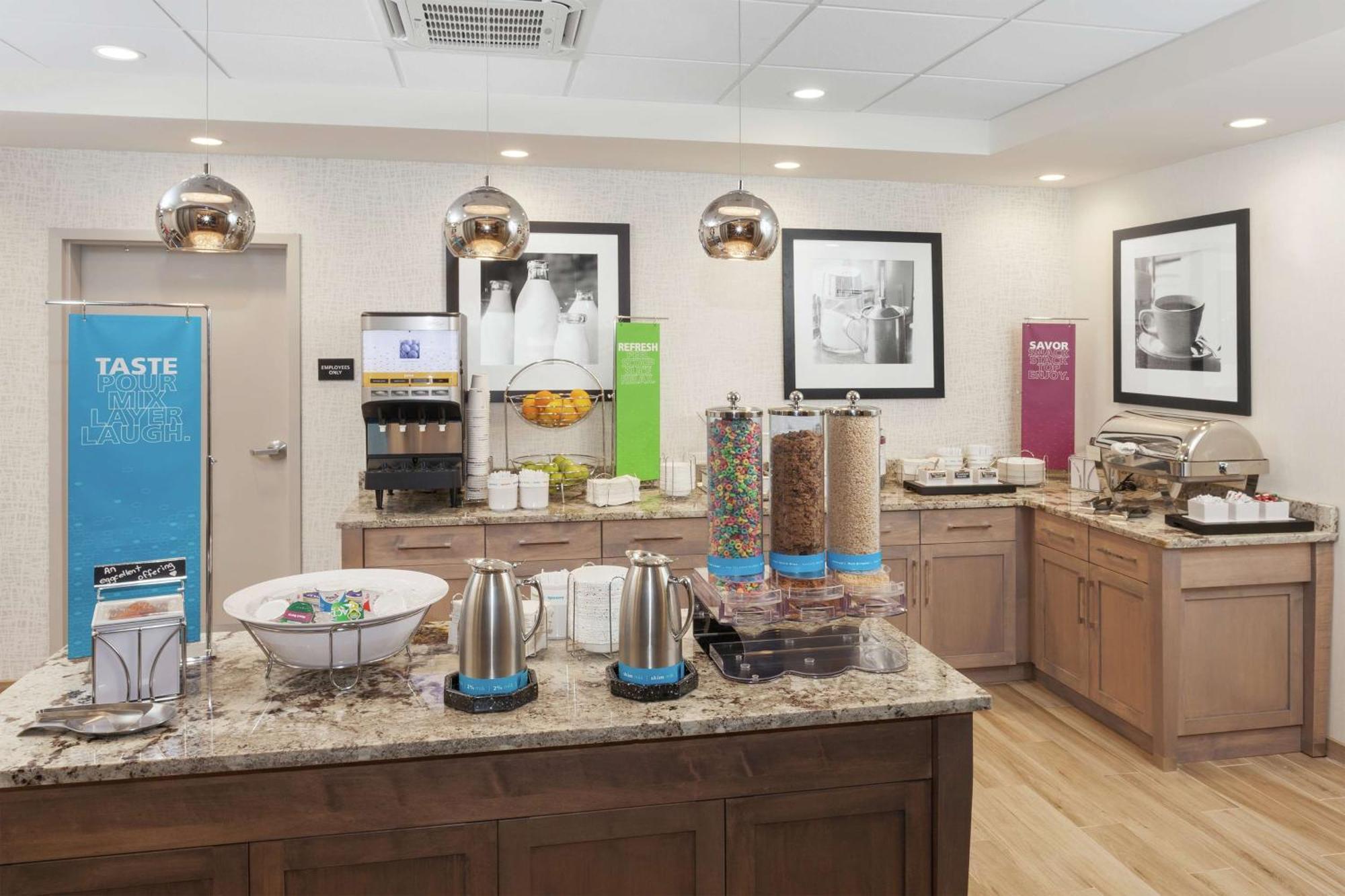 Hampton Inn & Suites Rocky Hill - Hartford South Eksteriør bilde