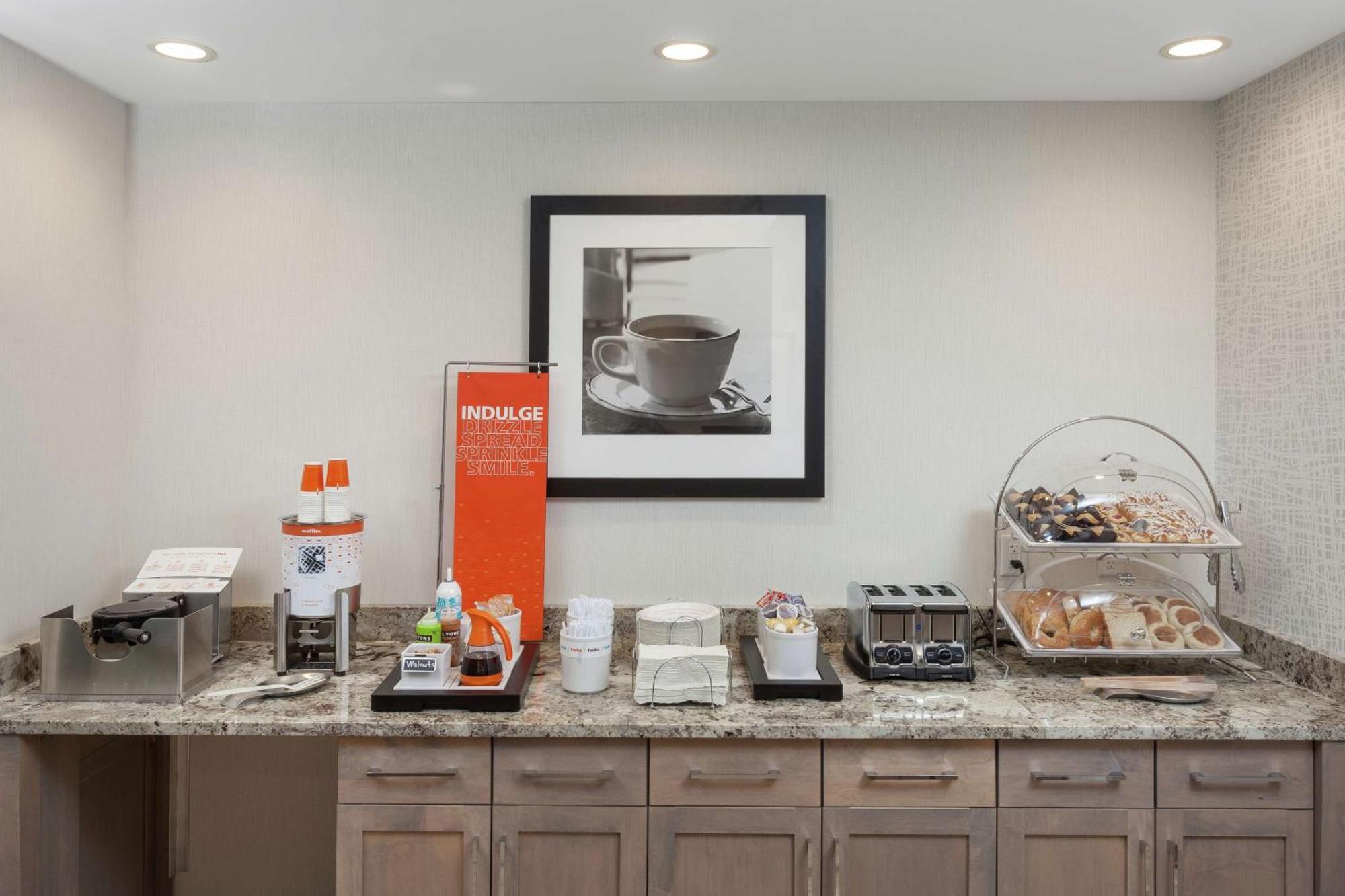 Hampton Inn & Suites Rocky Hill - Hartford South Eksteriør bilde